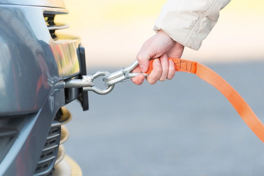 What To Do When Your Car Breaks Down And Needs Towing in Baton Rouge LA What To Do When Your Car Breaks Down And Needs Towing in Baton Rouge LA